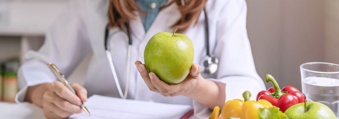 Una dieta sana: nutrizionista o dietologo