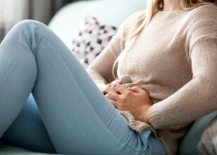 Cos’è l’endometriosi e come si cura?